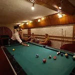 Korona Wellness, Rendezveny Es Borszalloda 4* 에게르