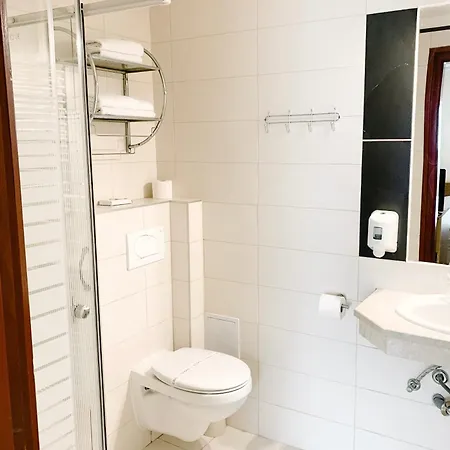 Korona Wellness, Rendezveny Es Borszalloda Hotel Eger