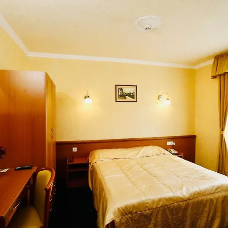 Szálloda Korona Wellness, Rendezvény és Borszálloda Eger