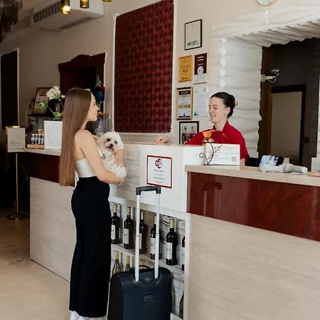 Korona Wellness, Rendezvény és Borszálloda Eger