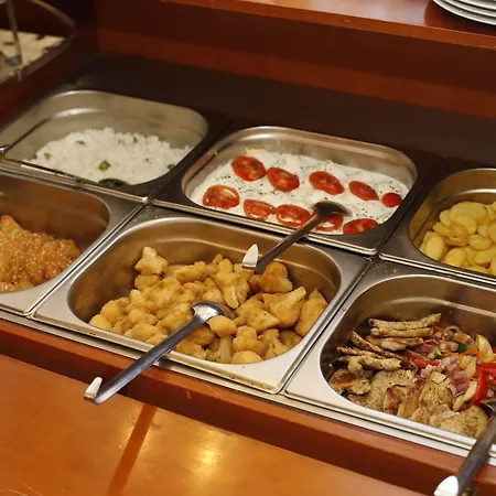 Korona Wellness, Rendezvény és Borszálloda