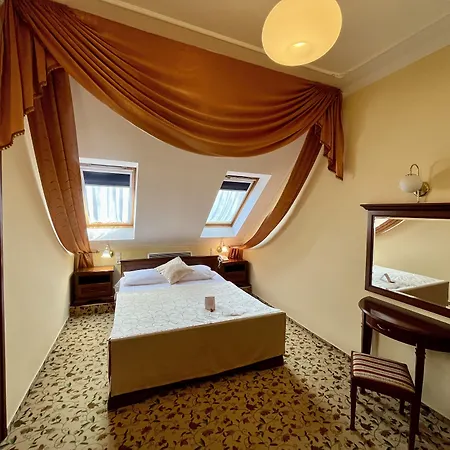 Korona Wellness, Rendezvény és Borszálloda 4* Eger