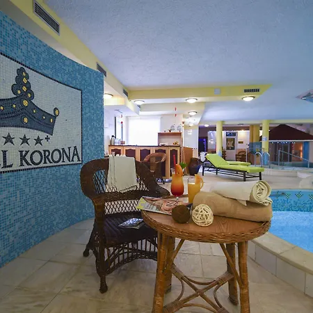 Hotel Korona Wellness, Rendezveny Es Borszalloda