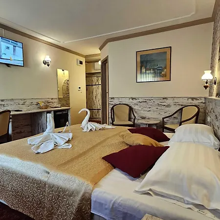 Hotel Korona Wellness, Rendezveny Es Borszalloda