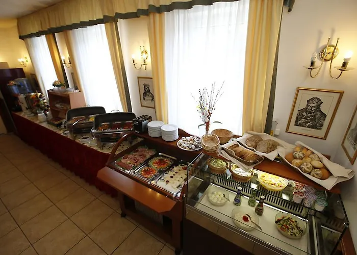 Hotell Korona Wellness, Rendezveny Es Borszalloda